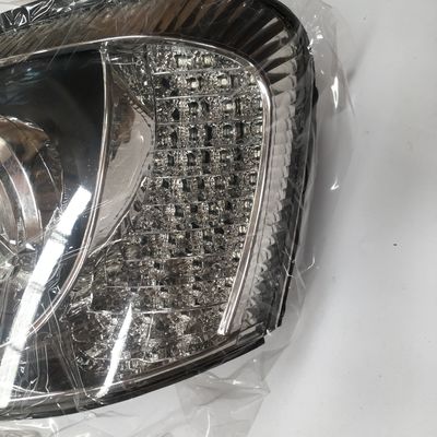 92101-V1030/92102-V1030 Μέρη αυτοκινήτων Αριστερό/δεξί εμπρός φωτισμός