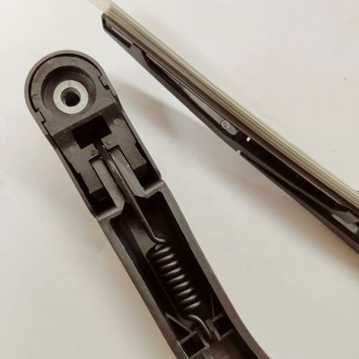 0.3kg Μαύρο πίσω σκούπισσα βραχίονα και συναρμολόγηση φύλλα για JAC J3 αυτοκίνητο OEM αριθμός 5611300U8030